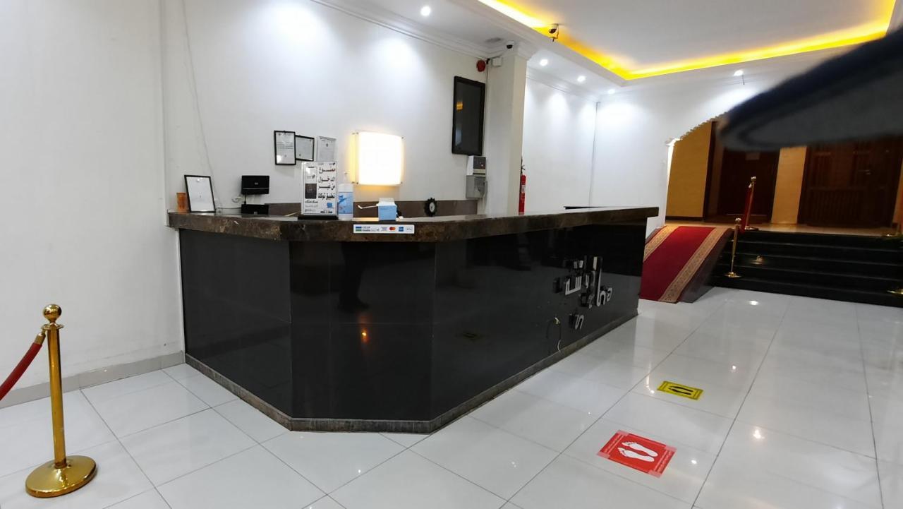Rehana Al-Wurud Suites Khamis Mushait Extérieur photo