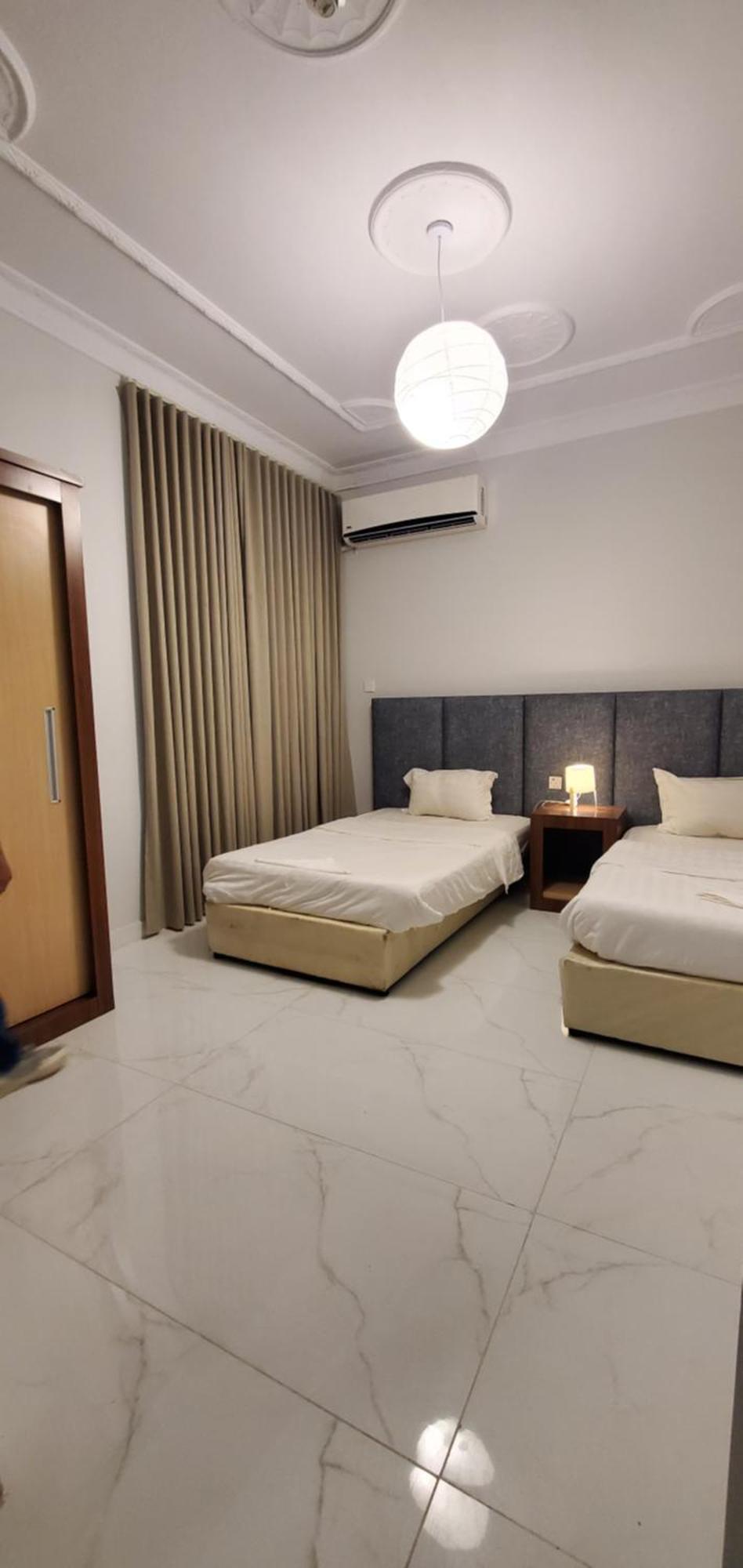 Rehana Al-Wurud Suites Khamis Mushait Extérieur photo